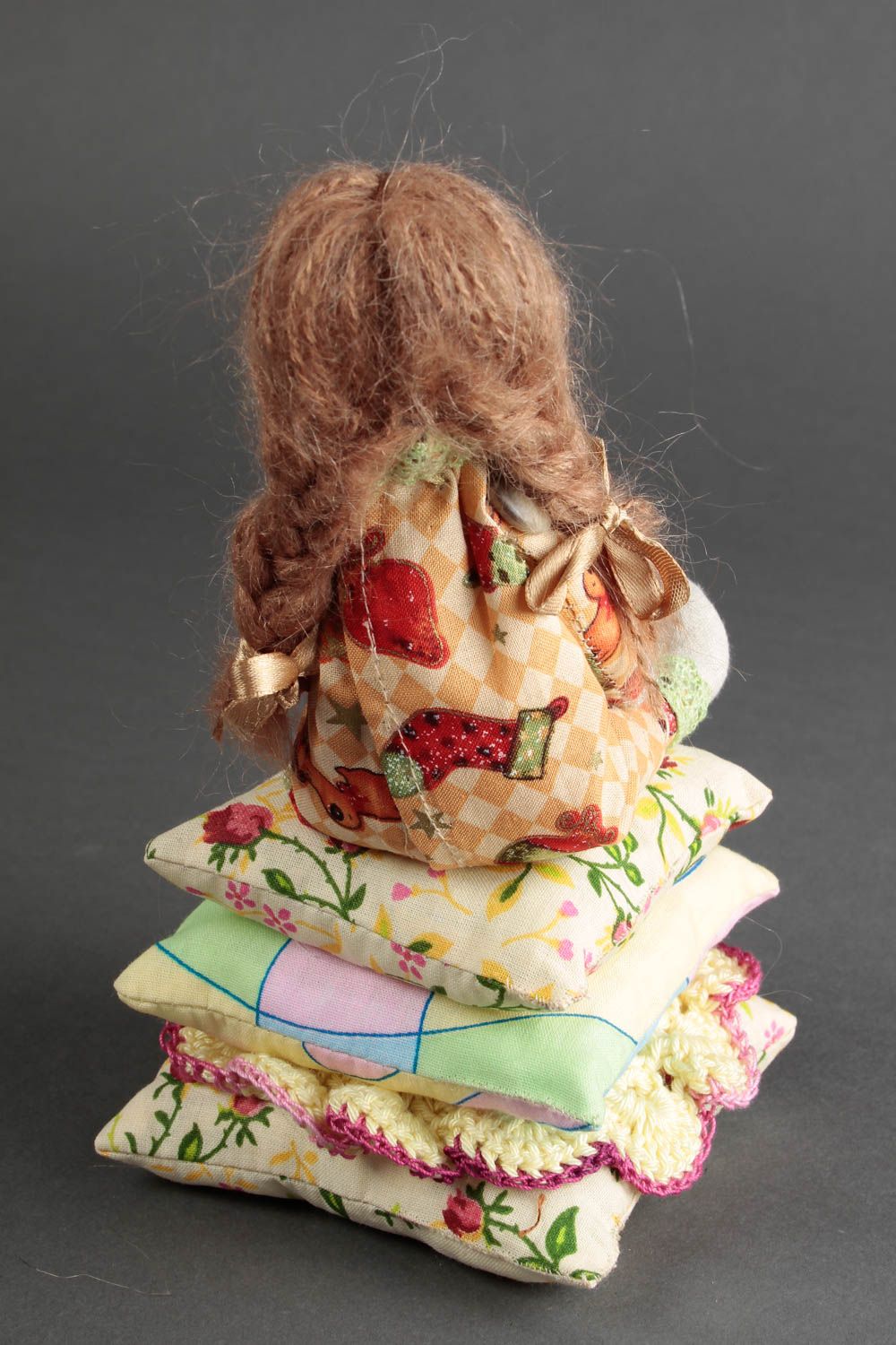 Prächtige Designer Puppe handmade Stoff Spielzeug schöne Puppe auf Kissen foto 3