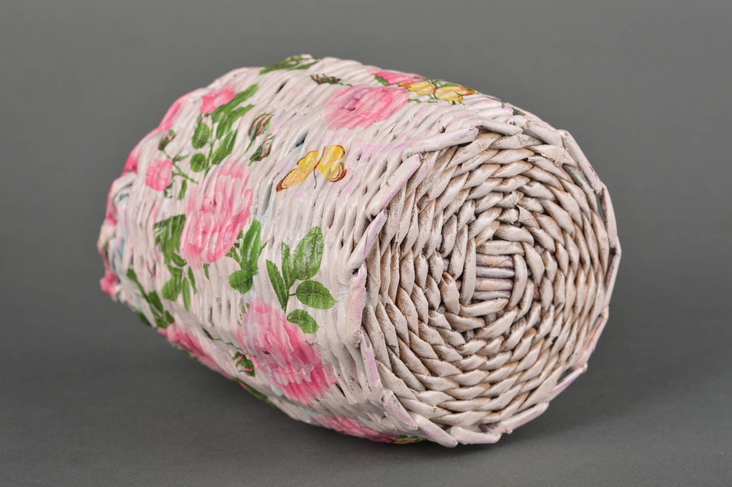Beautiful handmade paper basket newspaper craft modern interiors gift ideas photo 5