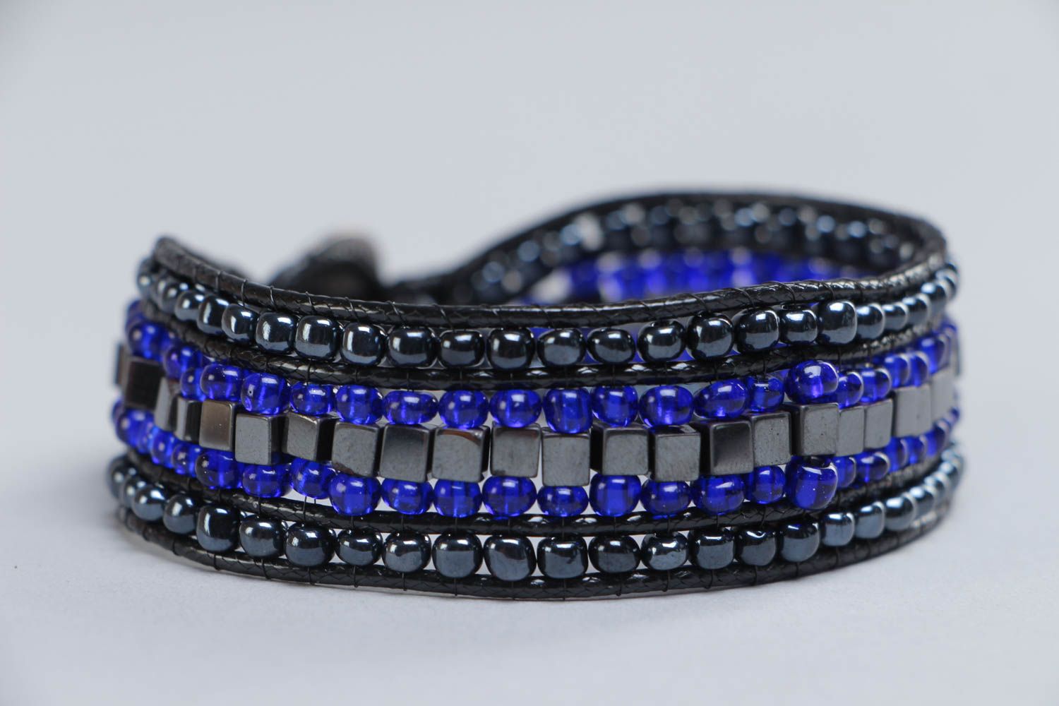 Unusual festive black and blue handmade gemstone beaded wrist bracelet photo 4