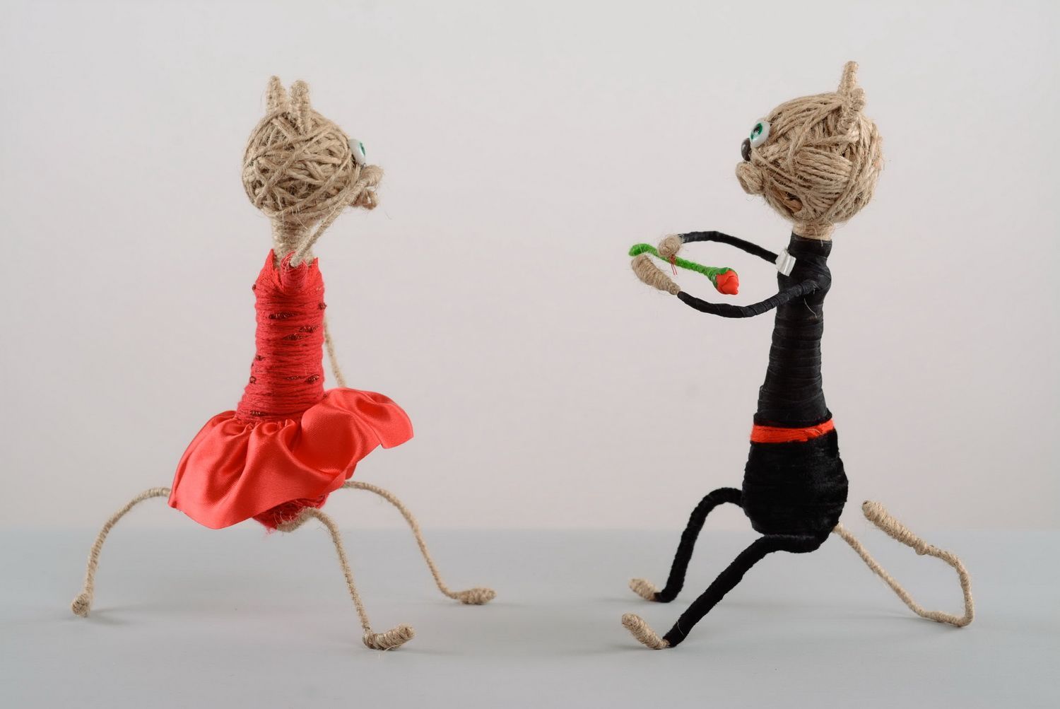 Figurine chats en ficelle Chats danseurs photo 2