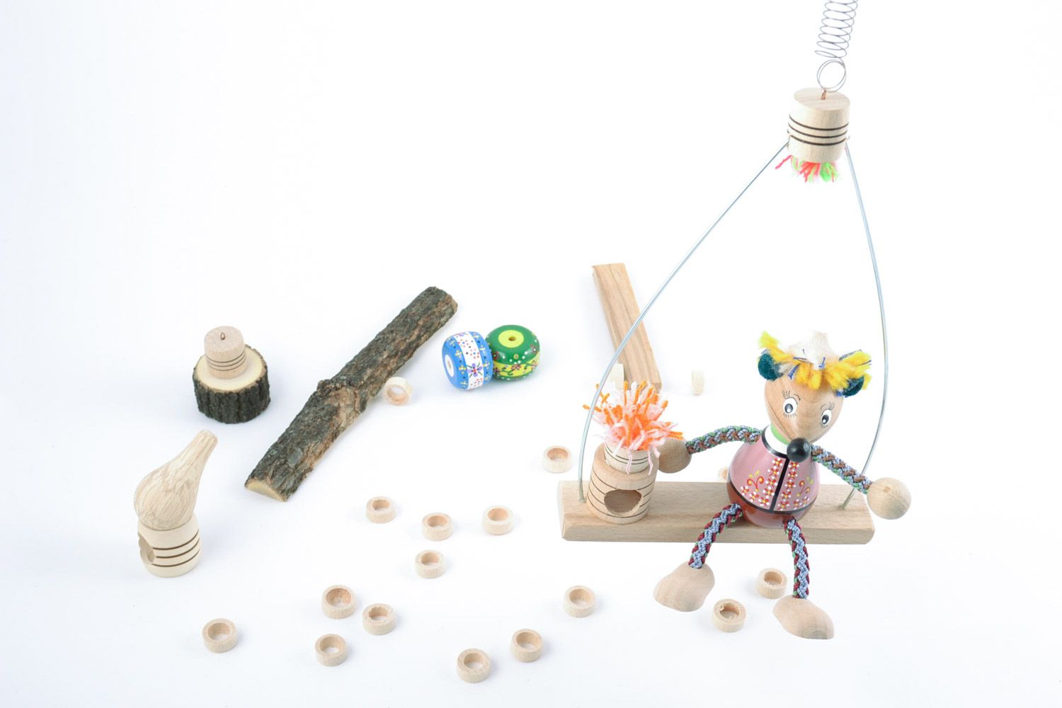 Деревянная игрушка лавка и мышка ручной работы с росписью авторская милая фото 2
