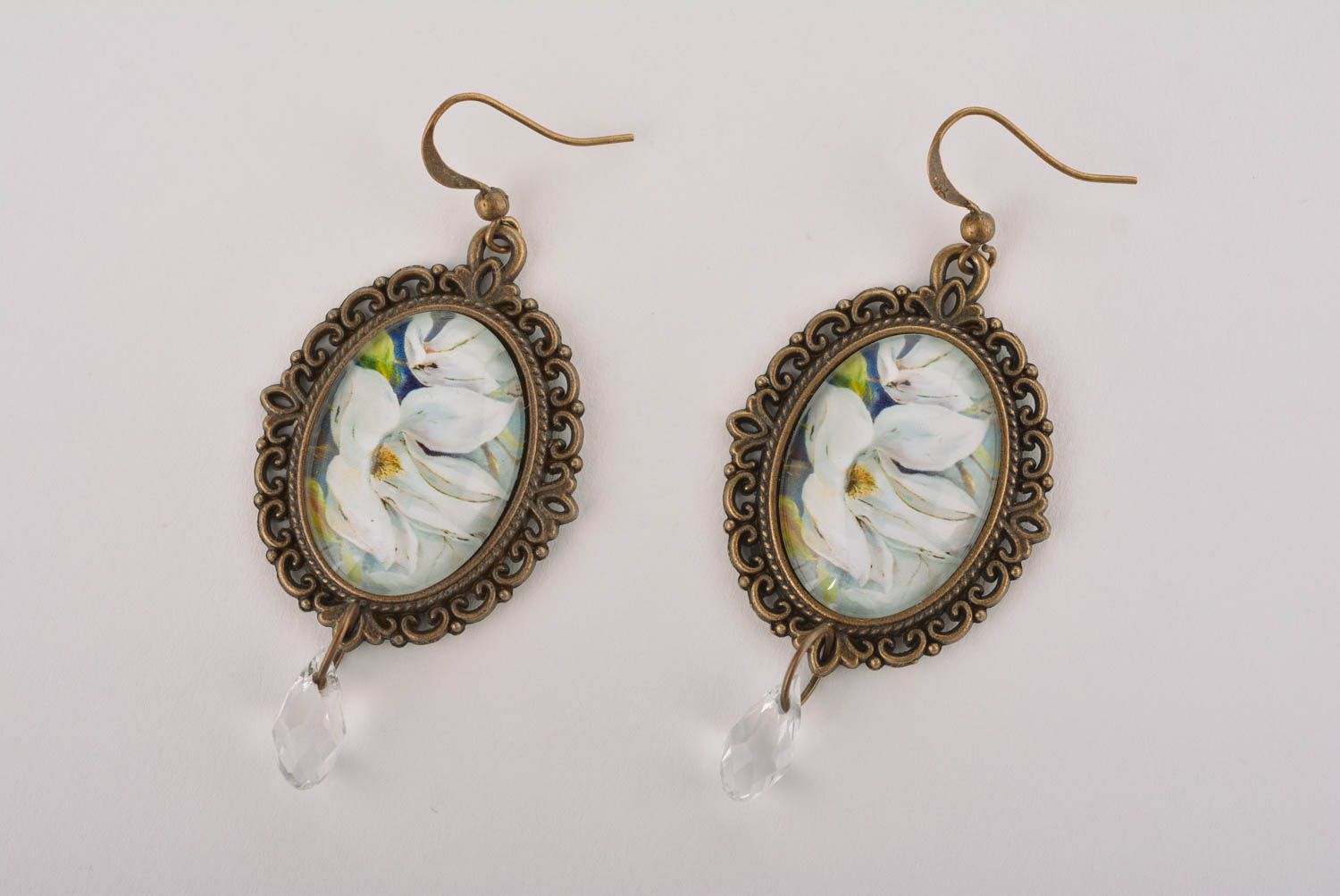 Boucles d'oreilles pendantes Bijou fait main vintage motif floral Cadeau femme photo 4