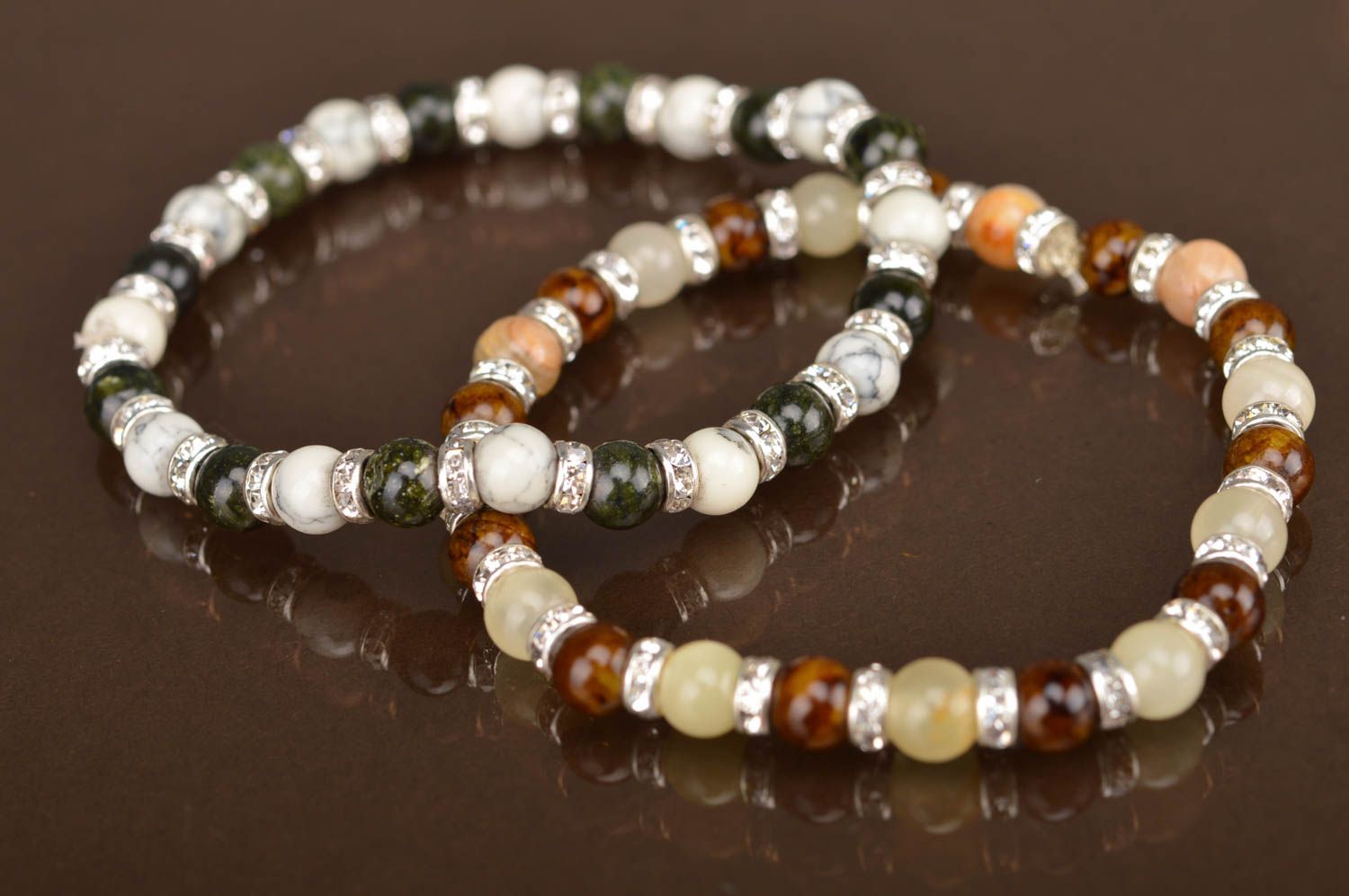 Handmade cute set of bracelets made of beads 2 items stylish accessories photo 4