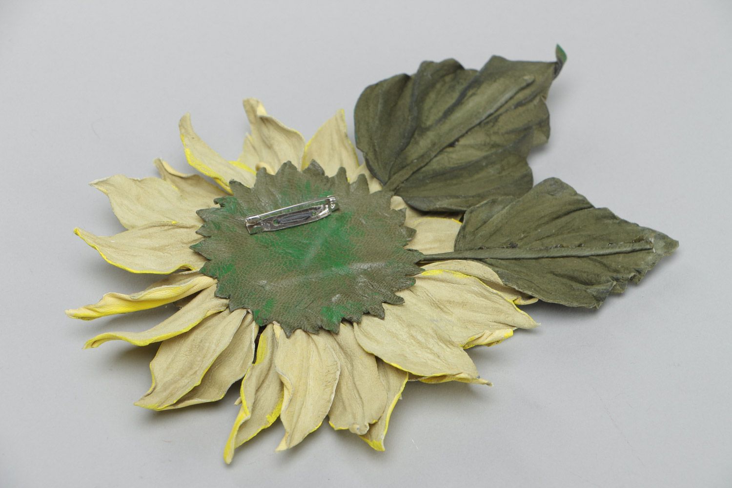 Handmade designer brooch with large volume natural leather sunflower photo 4