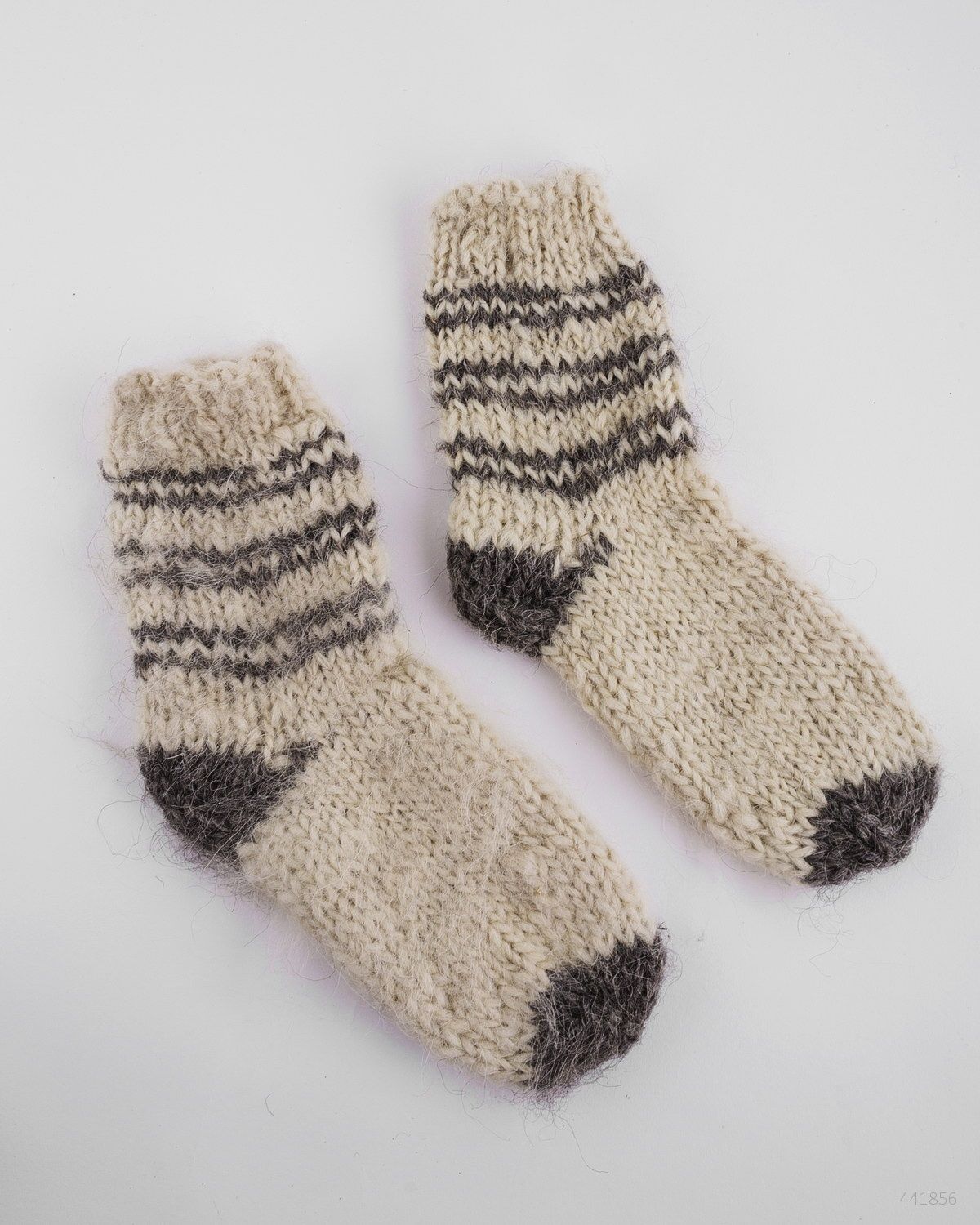 Men's white woolen socks photo 1