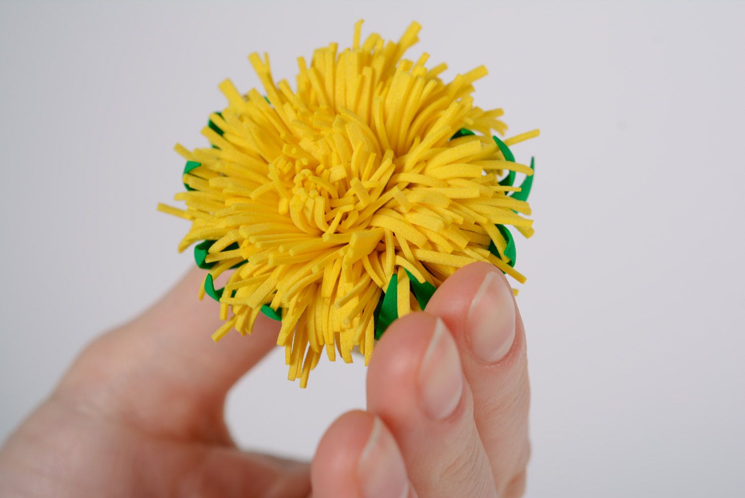 Handmade foamiran flower hair ties in the shape of yellow dandelions for children photo 3