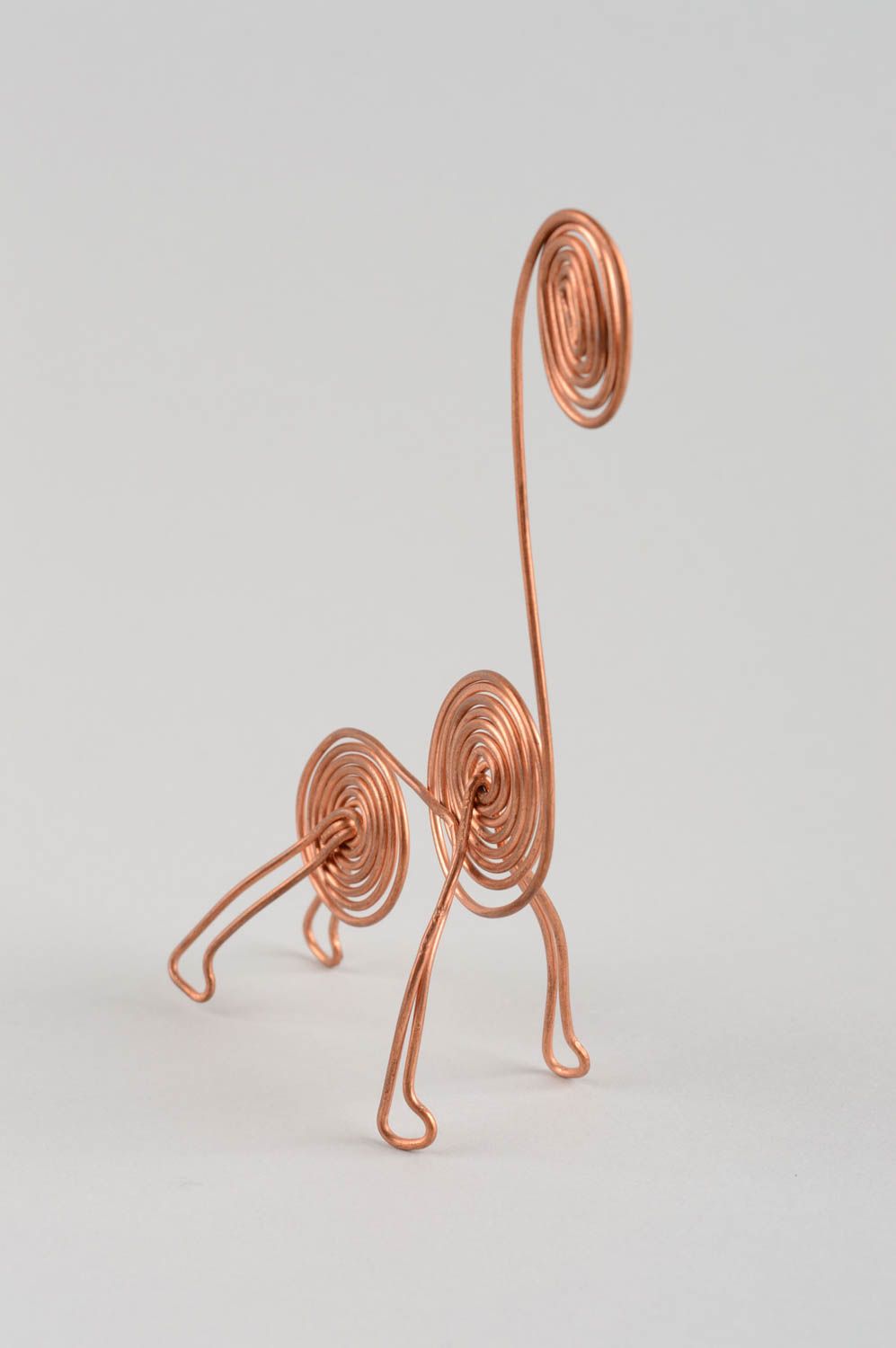 Figurine girafe en fil de cuivre faite main décorative design original photo 3