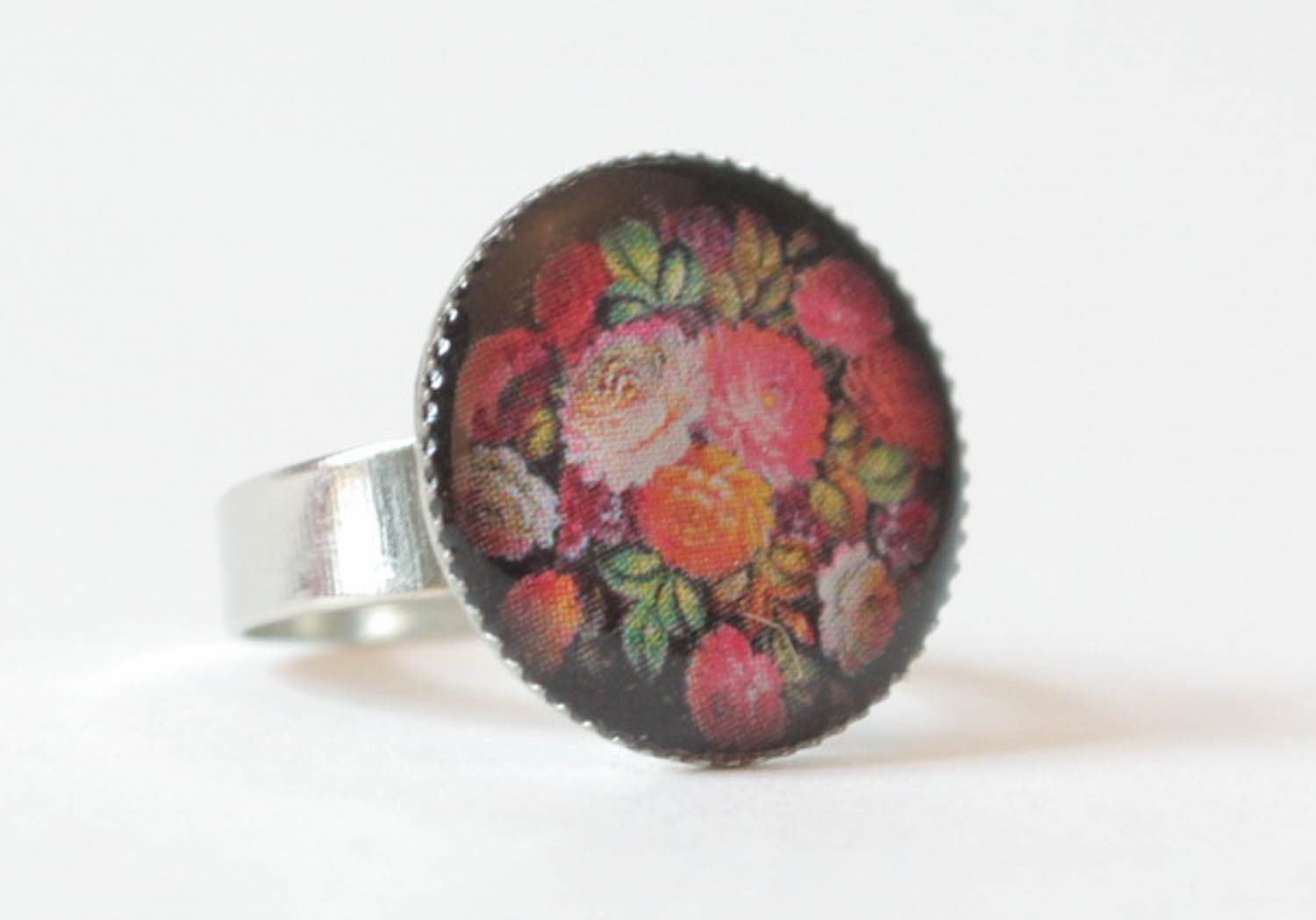 Vintage Ring mit Blumenmuster foto 3