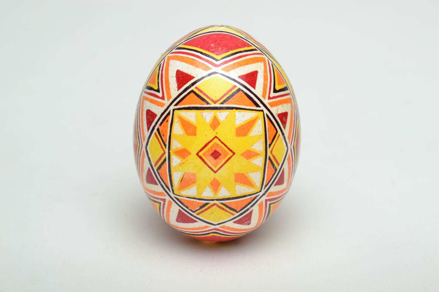 Пасхальное яйцо ручной работы с росписью фото 2