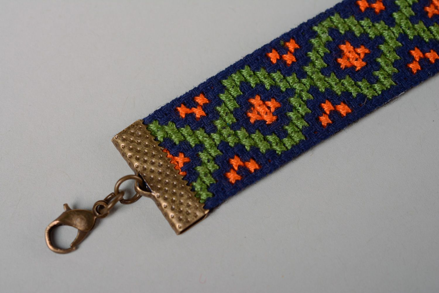 Handmade textile bracelet with embroidery photo 3