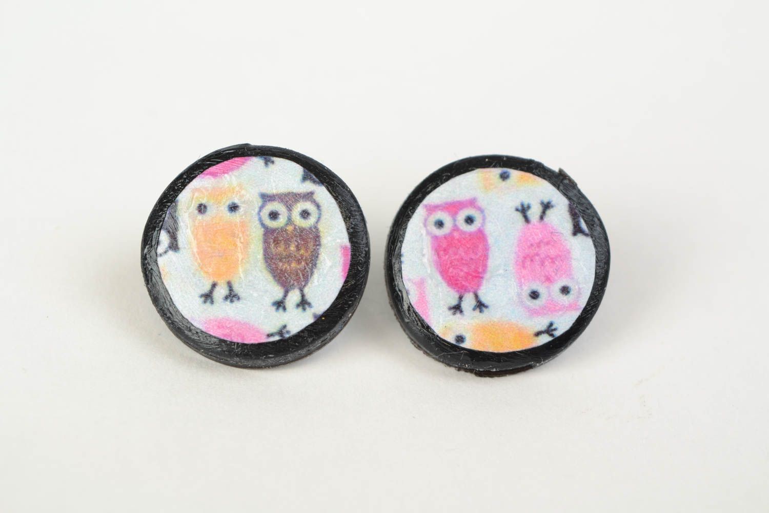 Handmade decoupage round stud earrings molded of polymer clay Owls photo 1