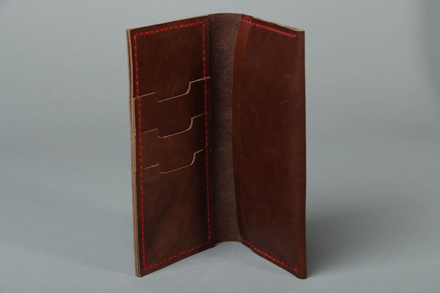 Stylish leather wallet photo 2