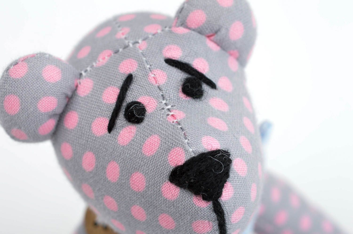 Jouet ours gris à pois rose Peluche faite main en coton Cadeau pour enfant photo 5