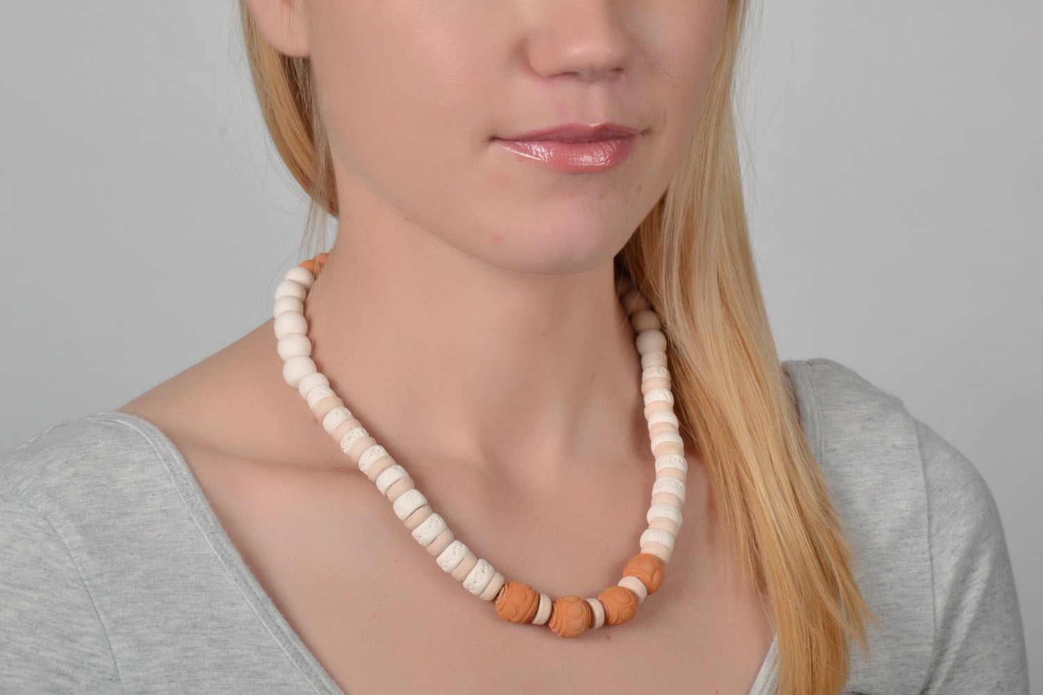 Keramische Halskette aus Ton im Ethno Stil foto 2
