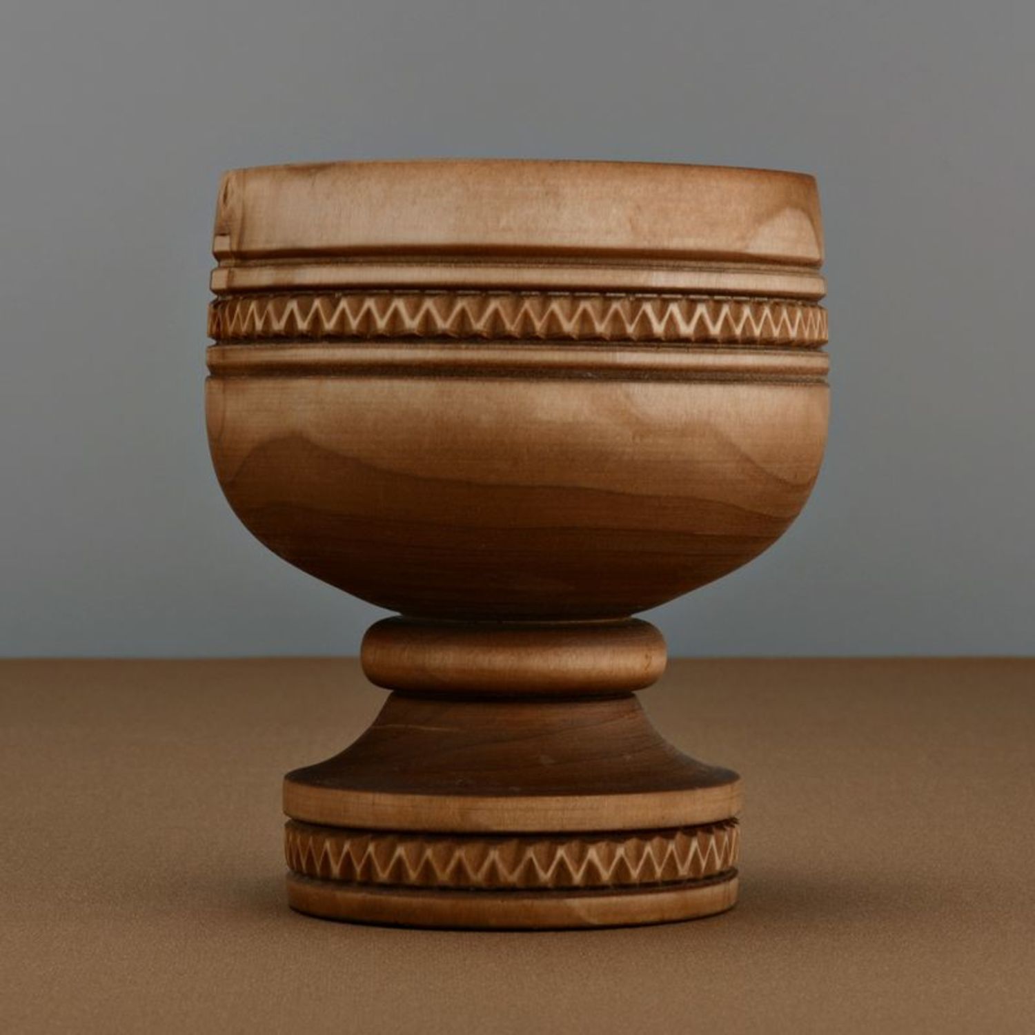 Vaso di legno fatto a mano ciotola decorativa attrezzi da cucina di legno foto 3