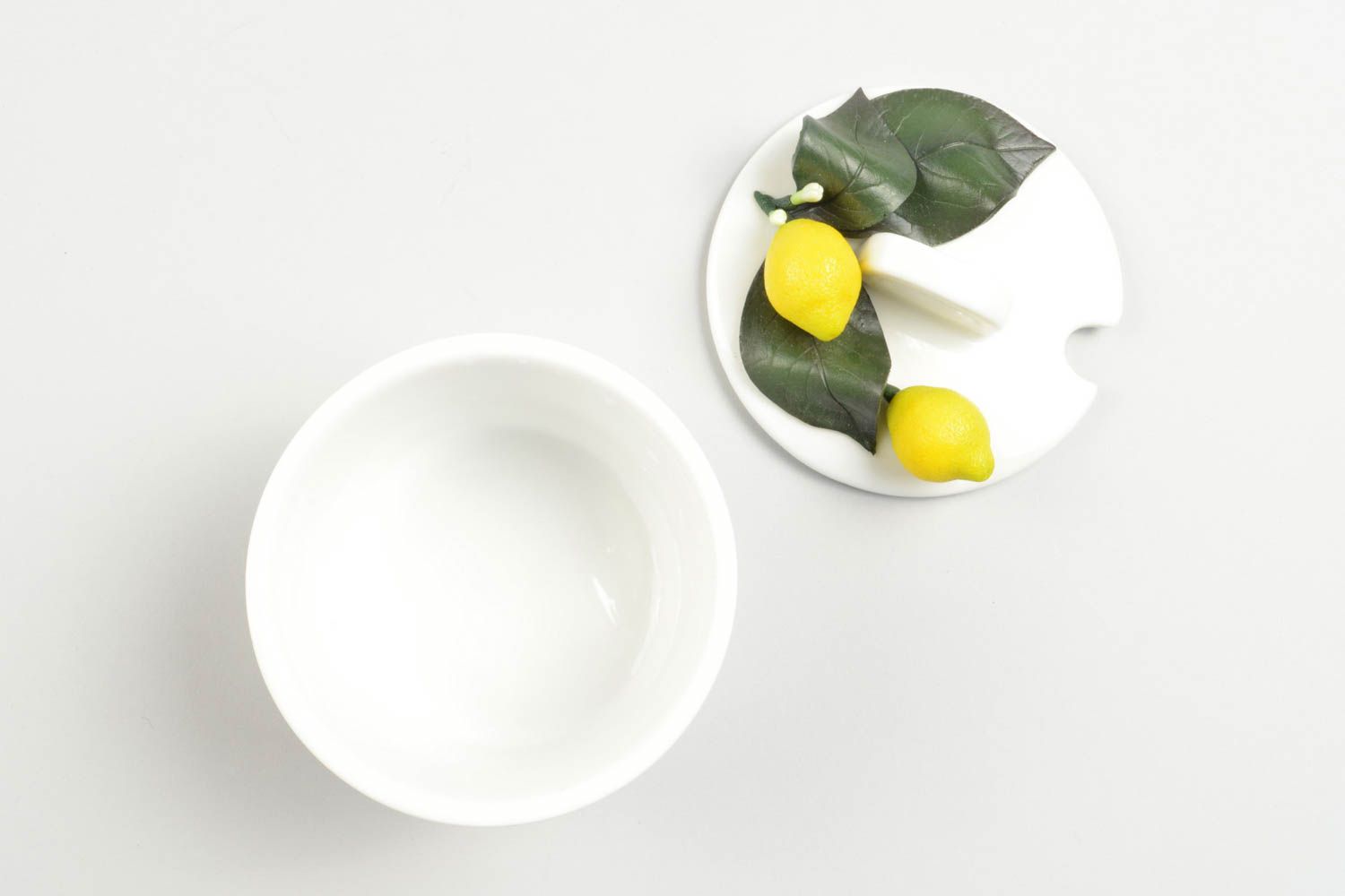 Moderner Dekoartikel handmade Zuckerdose mit Deckel Wohnzimmer Deko in Weiß foto 3