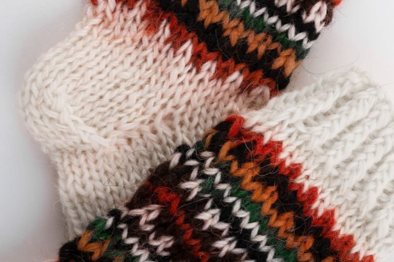 Calzini di lana per donna fatti a mano abbigliamento da donna calzini bianchi
 foto 3