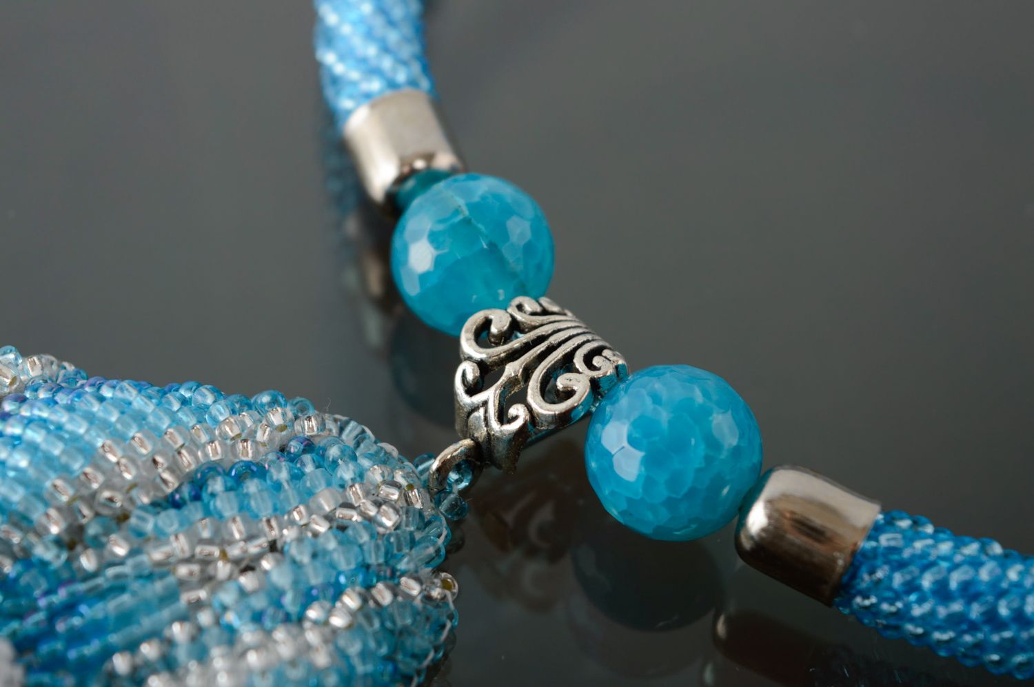 Collier spirale en perles de rocaille avec jaspe fait main bleu  photo 5