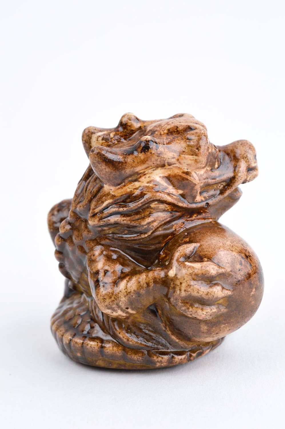 Statuette décorative Figurine fait main dragon marron en plâtre Déco maison photo 2