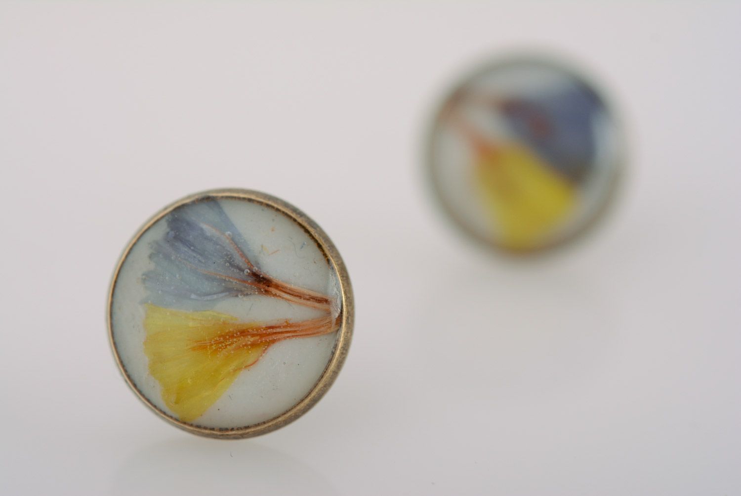 Handmade yellow and blue women's stud earrings with dried flower petals coated with epoxy  photo 4