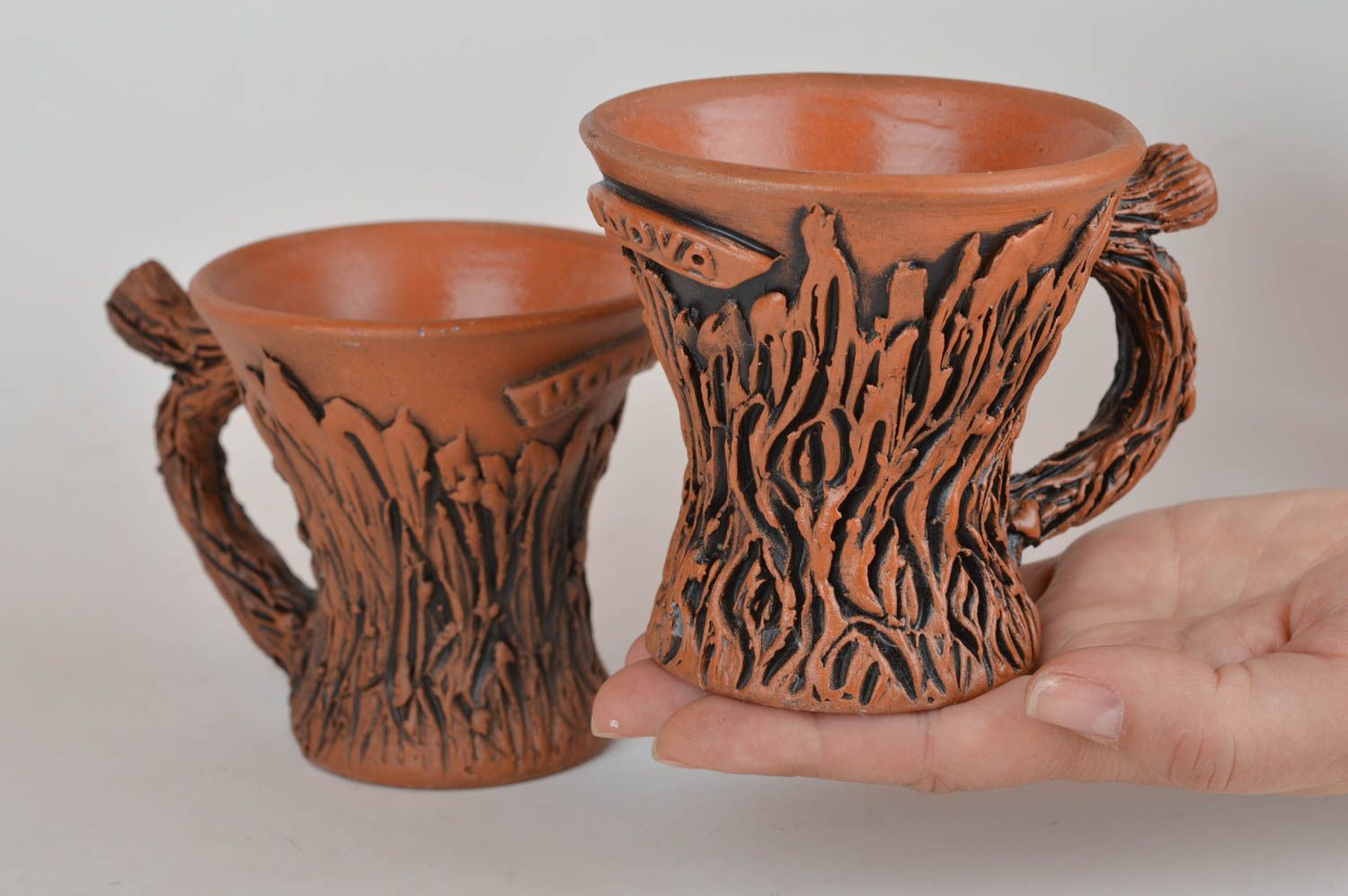 Set of 2 small ceramic 3 oz coffee cups of fake wooden brown color photo 3