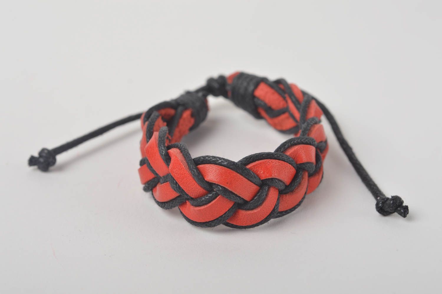 Beautiful handmade braided leather bracelet fashion trends gifts for her photo 3