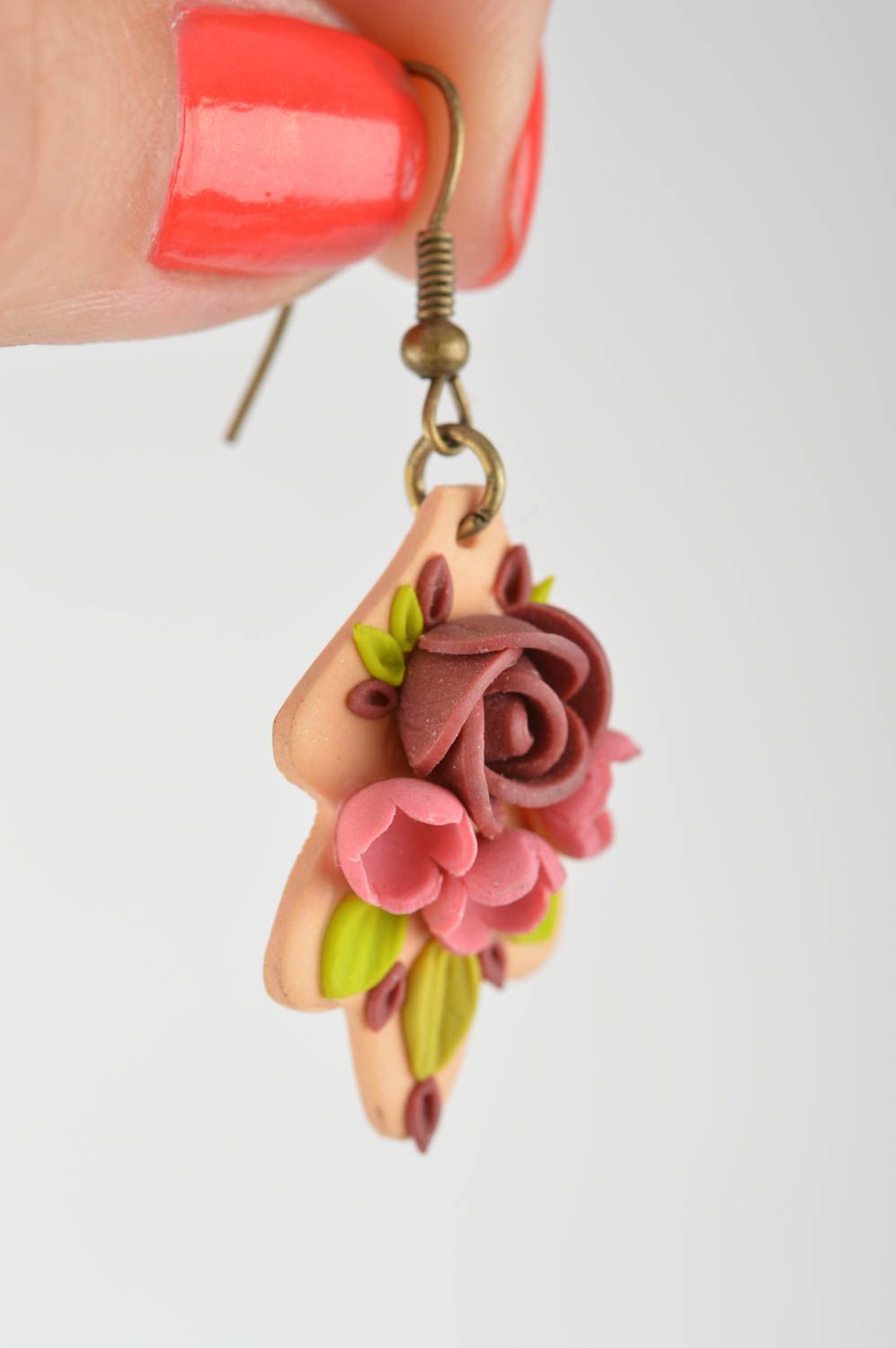 Серьги с подвесками из полимерной глины ручной работы авторские женские Цветы фото 3