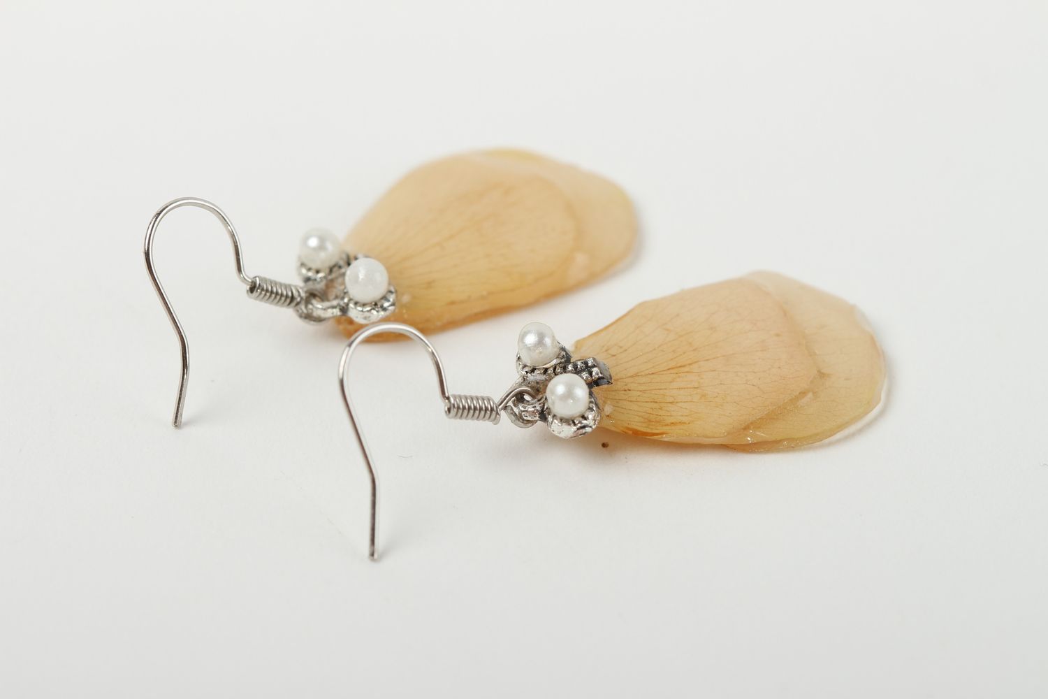 Handmade ausgefallener Ohrschmuck Ohrringe für Damen Epoxidharz Schmuck  foto 4
