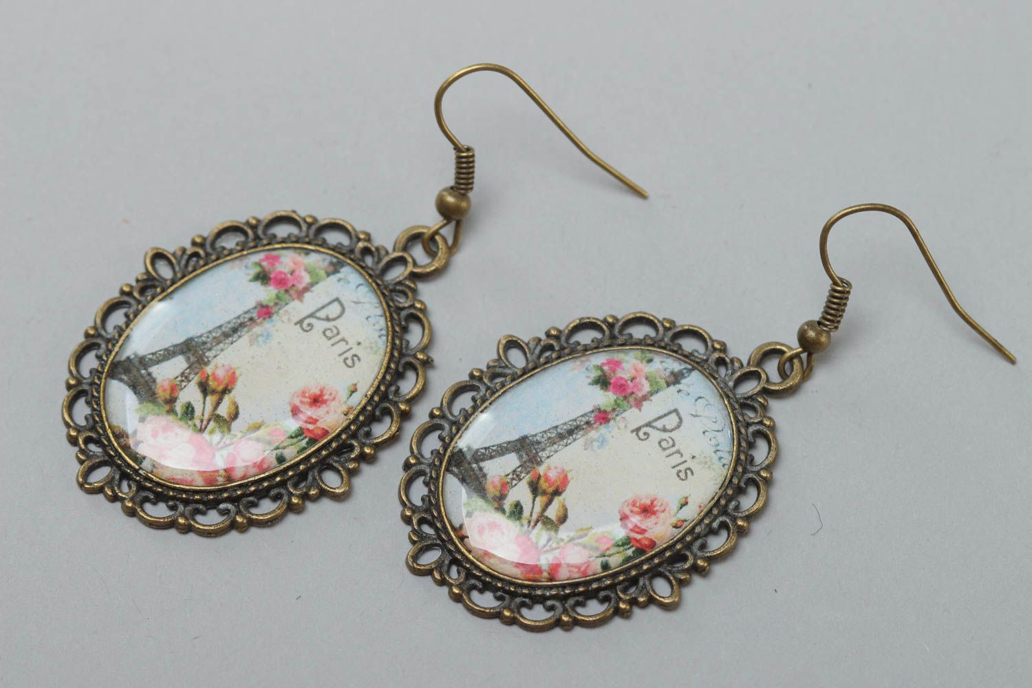 Handmade beautiful earrings with Eiffel Tower prints oval openwork accessory photo 2