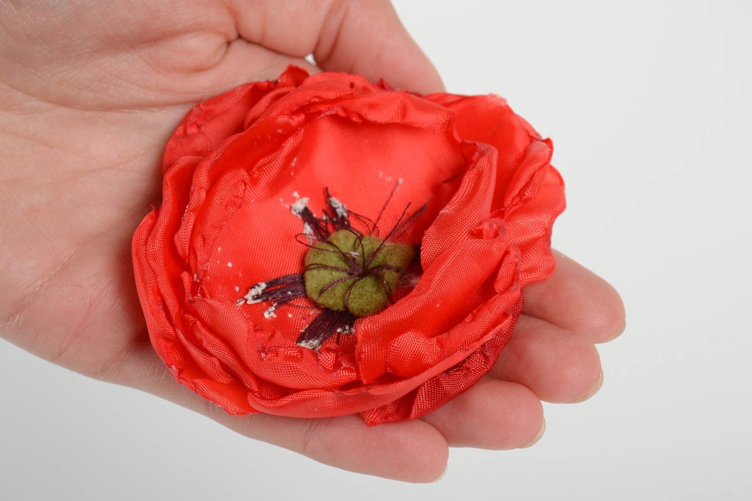 Handmade Brosche Modeschmuck Blume aus Stoff Schmuck in Rot stilvoll schön foto 5