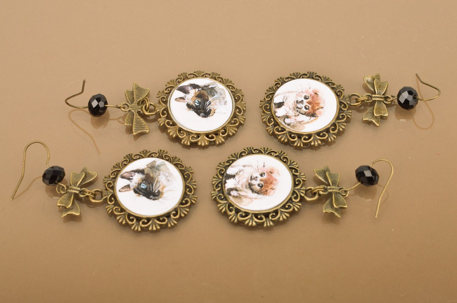 Set of handmade metal dangle earrings with miniature painting 2 items photo 2