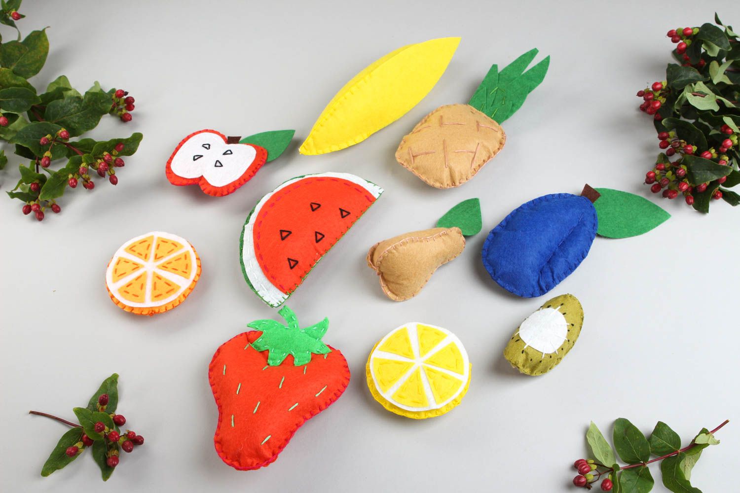 Peluches Fruits en feutrine faites main originales 10 pièces Cadeau pour enfant photo 1
