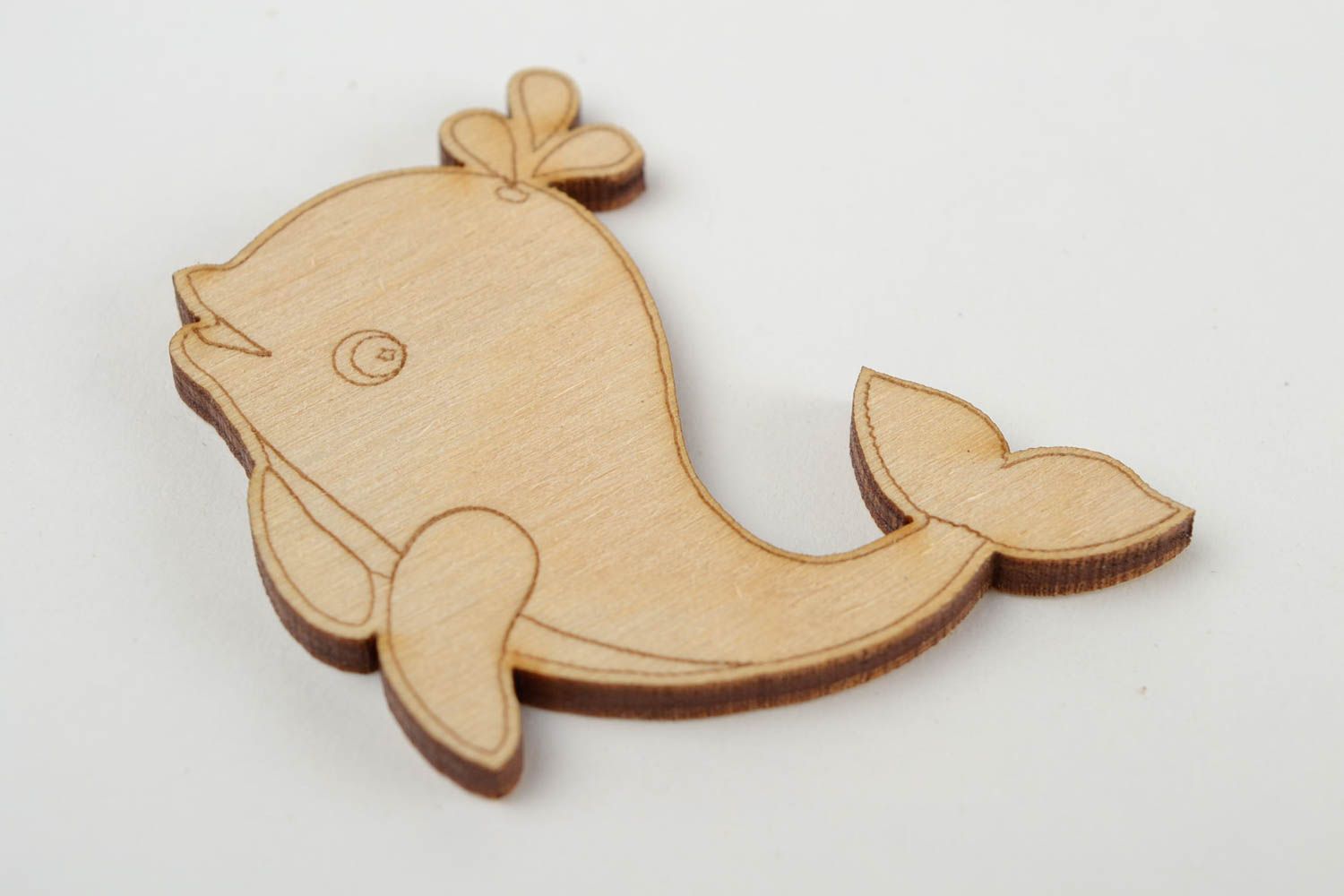 Figura para decorar hecha a mano manualidades en madera regalo original Delfín foto 3