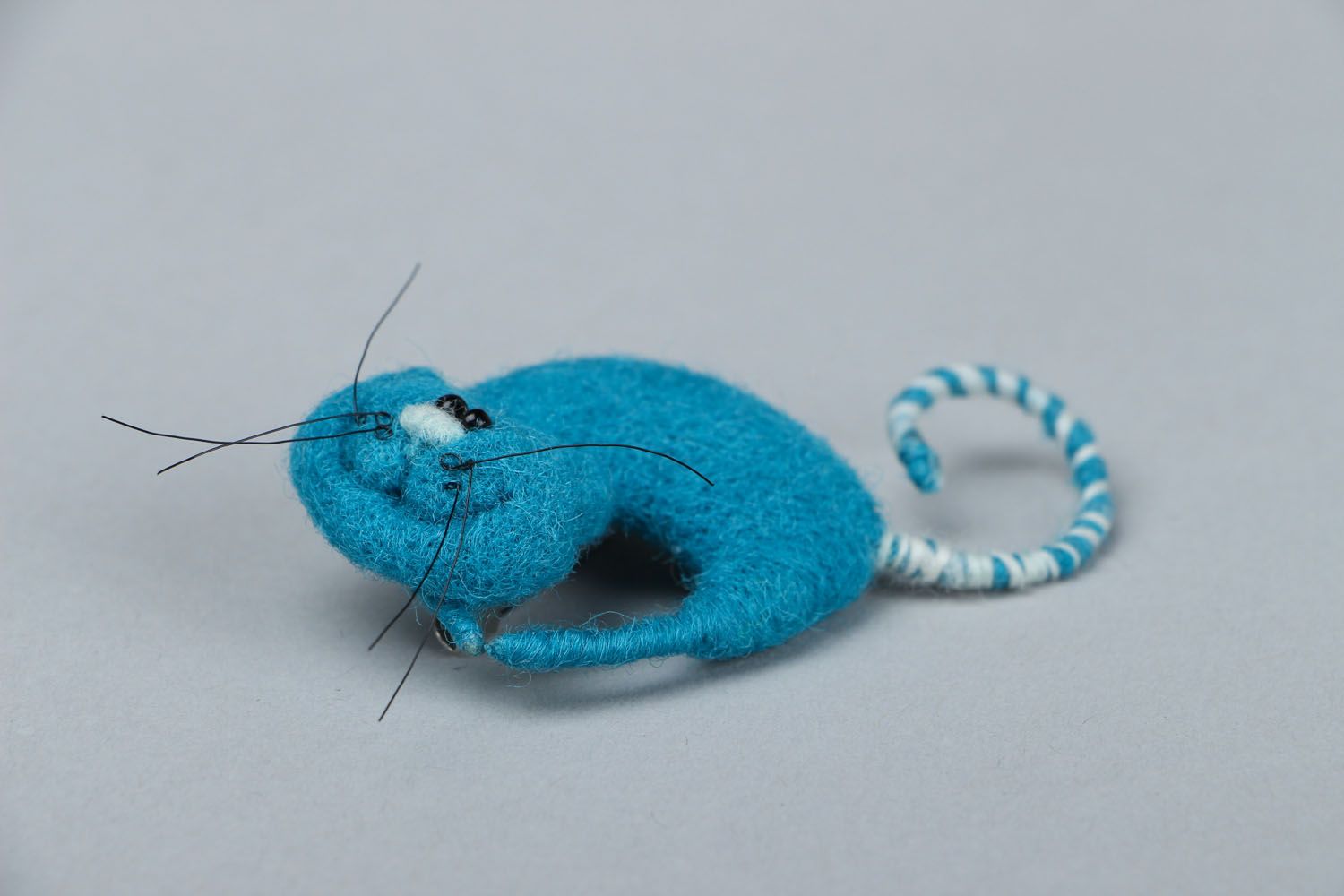 Felted brooch Cat photo 3