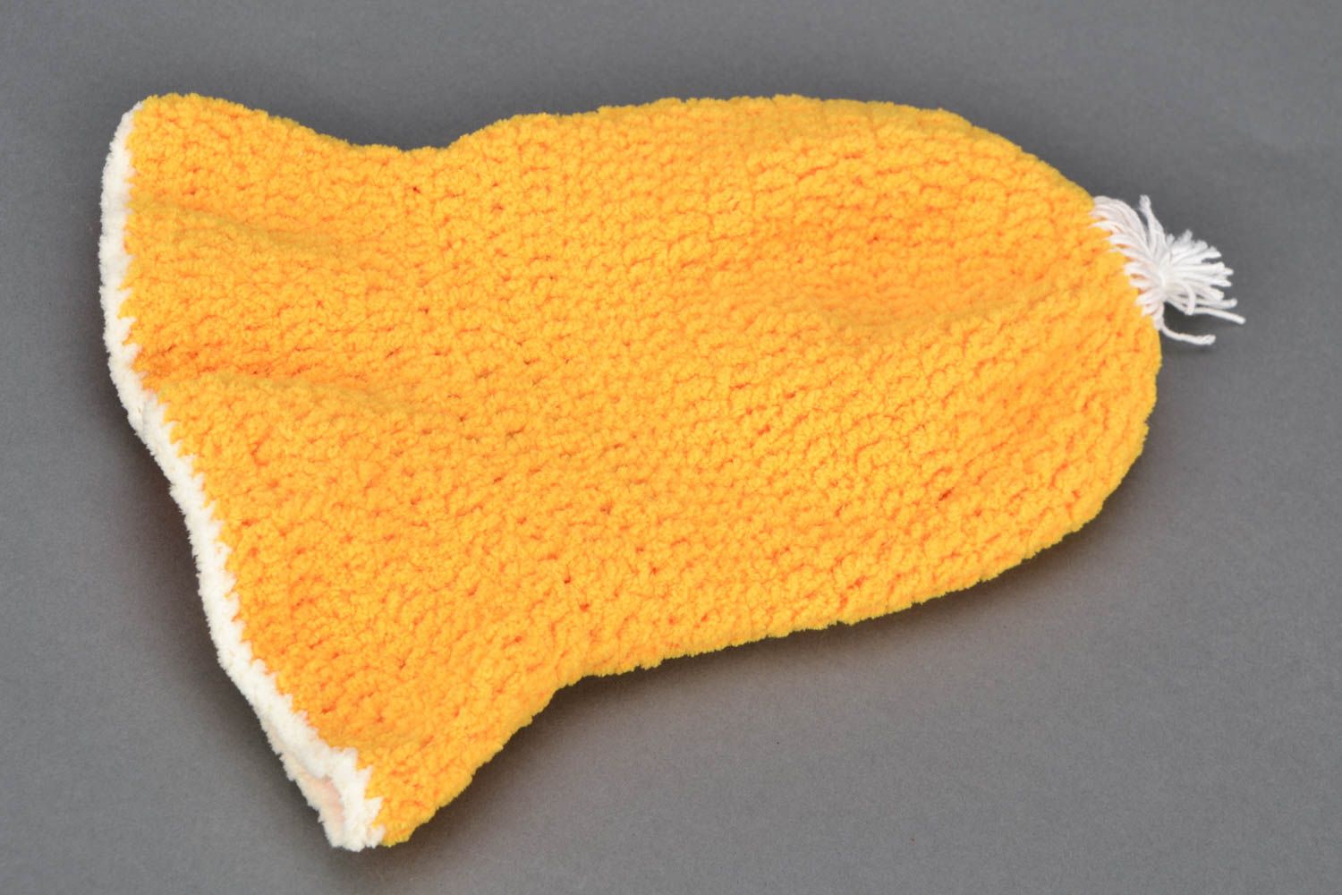 Crochet hat in the shape of chicken photo 5