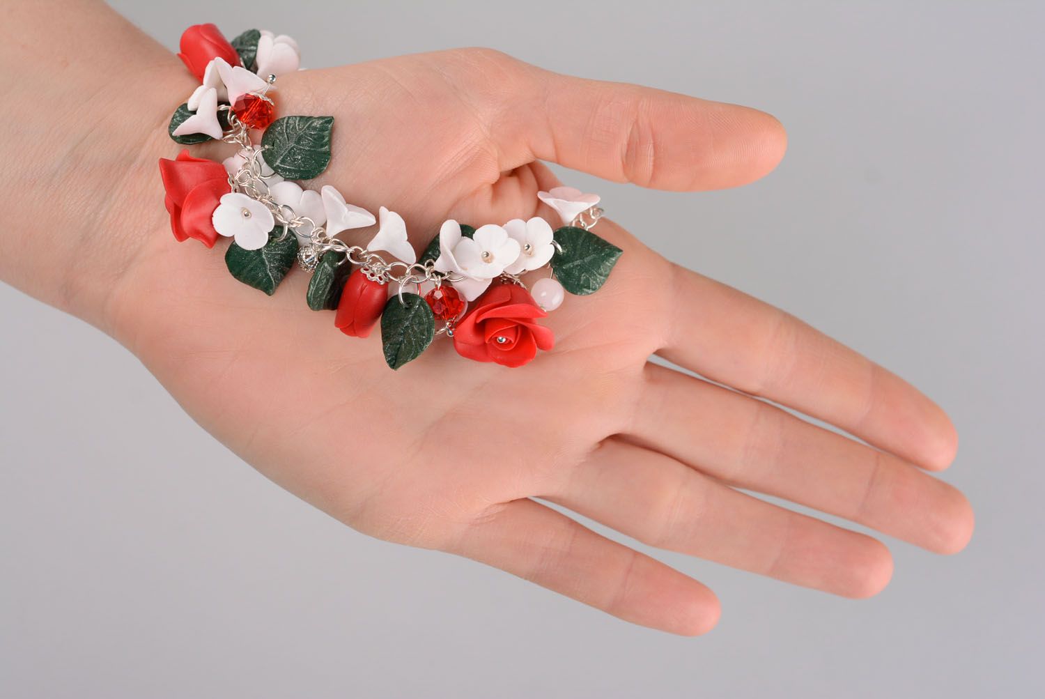 Bracelet fleurs en pâte polymère Rouge et blanc  photo 3