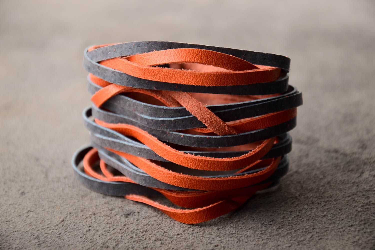 Orange graues breites Damen Armband handmade Leder Schmuck Frauen Accessoire  foto 1