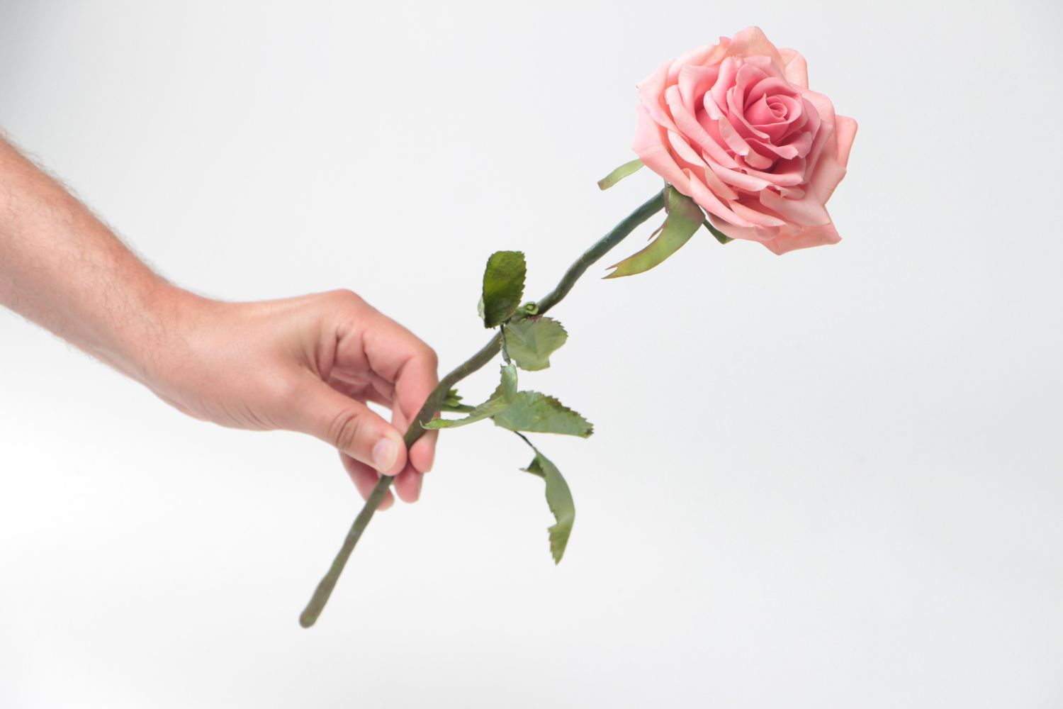 Fleur artificielle en pâte polymère faite main modelée Rose de couleur rose photo 5