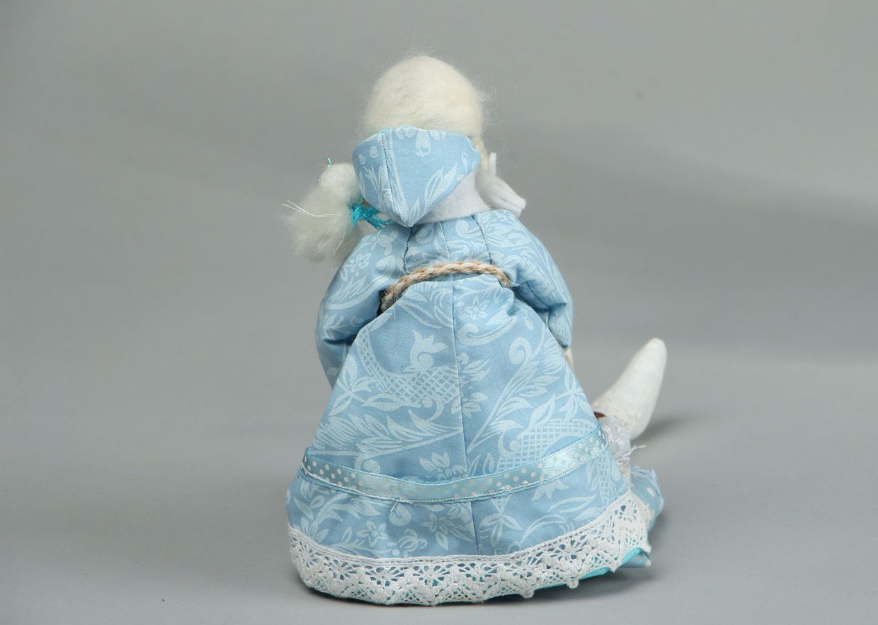 Interior toy The Snow Maiden from Kenya photo 3