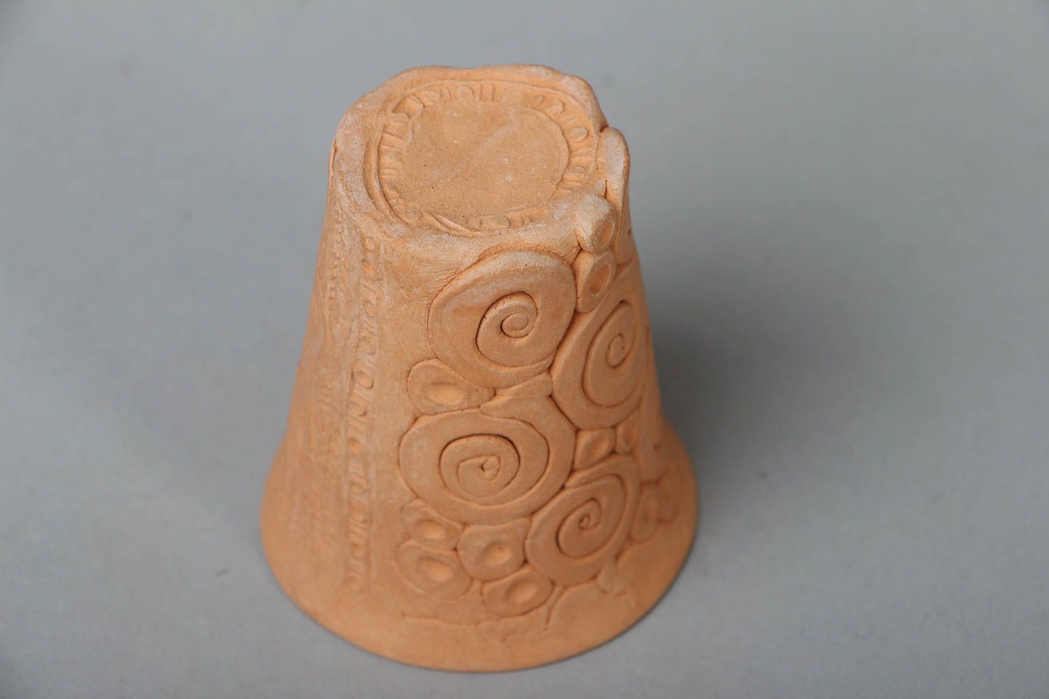 Chupito de cerámica hecho a mano foto 3