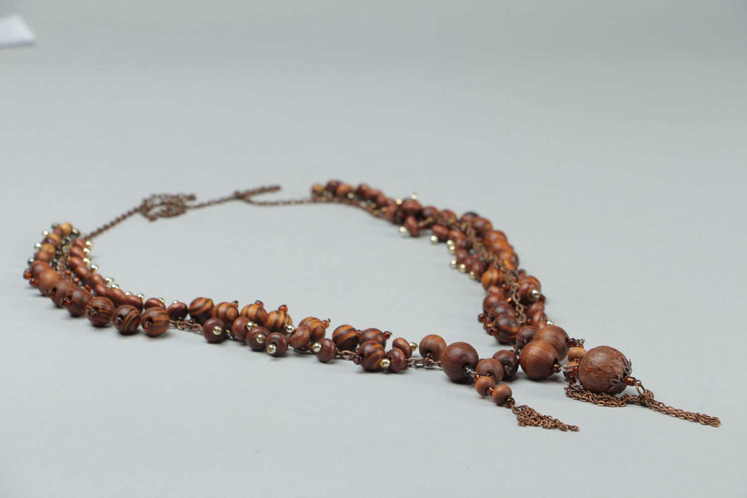 Handmade wooden bead necklace on copper chain photo 3