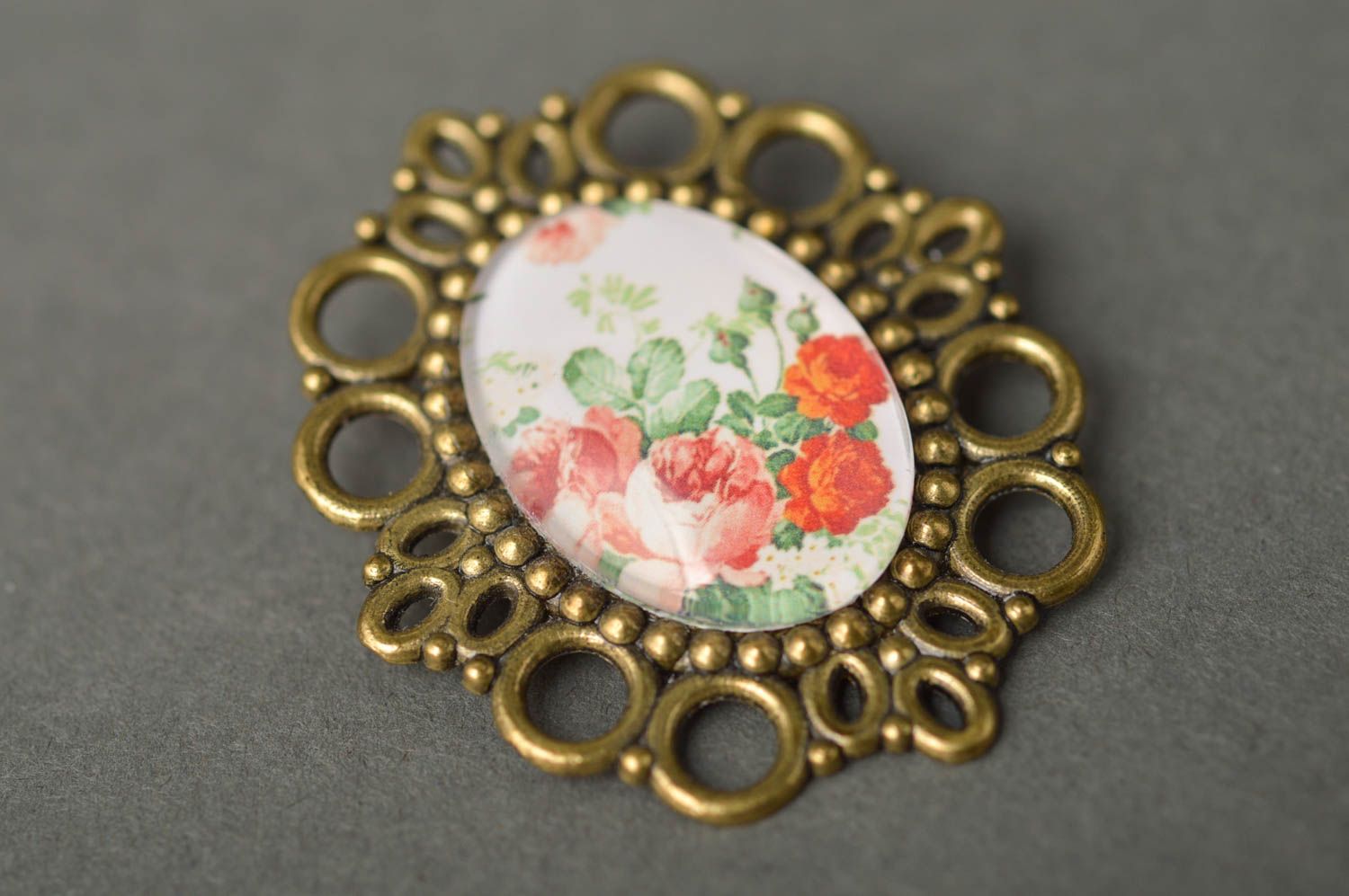 Broche ovale Accessoire femme fait main style vintage Cadeau pour femme photo 1
