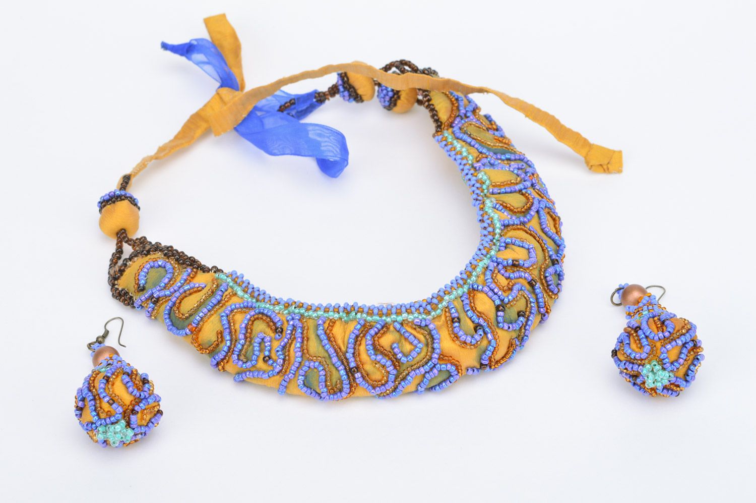 Schmuckset aus Glasperlen Collier und Ohrringe in Blau und Orange handgemacht foto 2