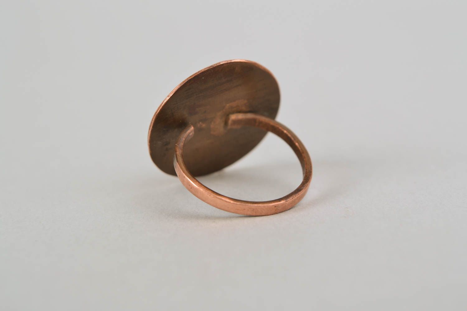 Copper ring with labradorite photo 4