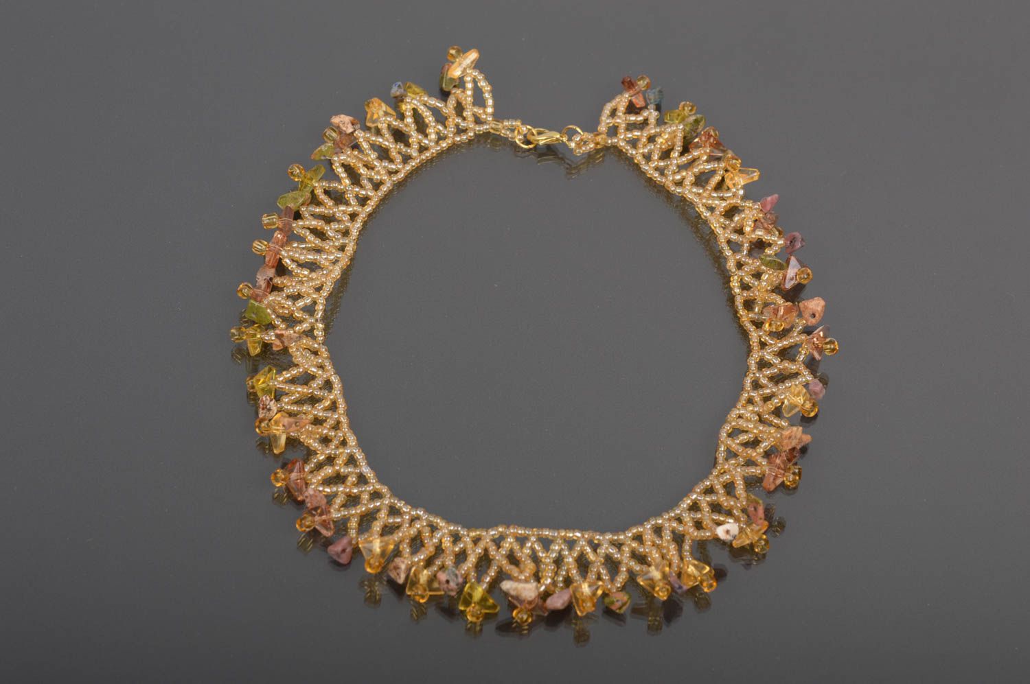 Handmade Rocailles Kette Designer Schmuck Halskette für Frauen beige stilvoll foto 1
