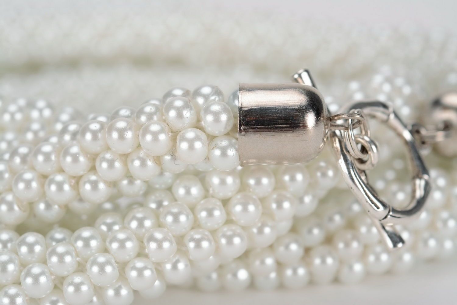 Halskette aus Perlen foto 1