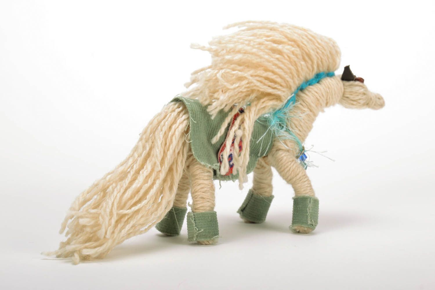 Handmade Spielzeug aus Stoff Pferd foto 3