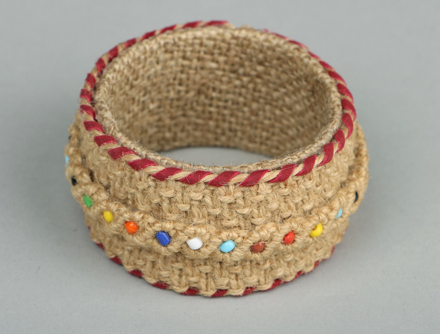Браслет плетеный с разноцветным бисером  фото 3