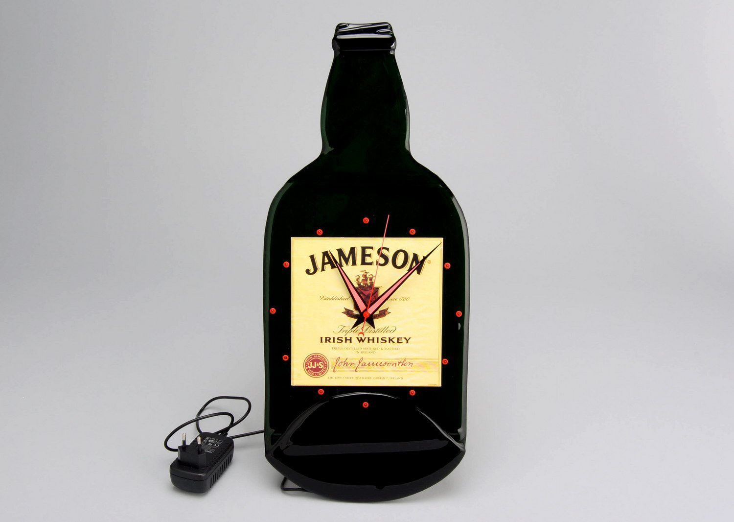 Reloj con luz de fondo “Jameson” foto 5