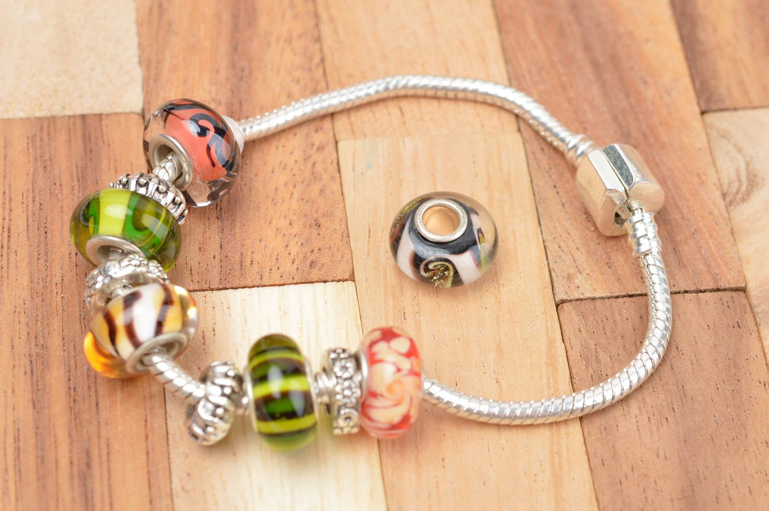 Stylish handmade glass bead jewelry finding craft supplies jewelry designs photo 4